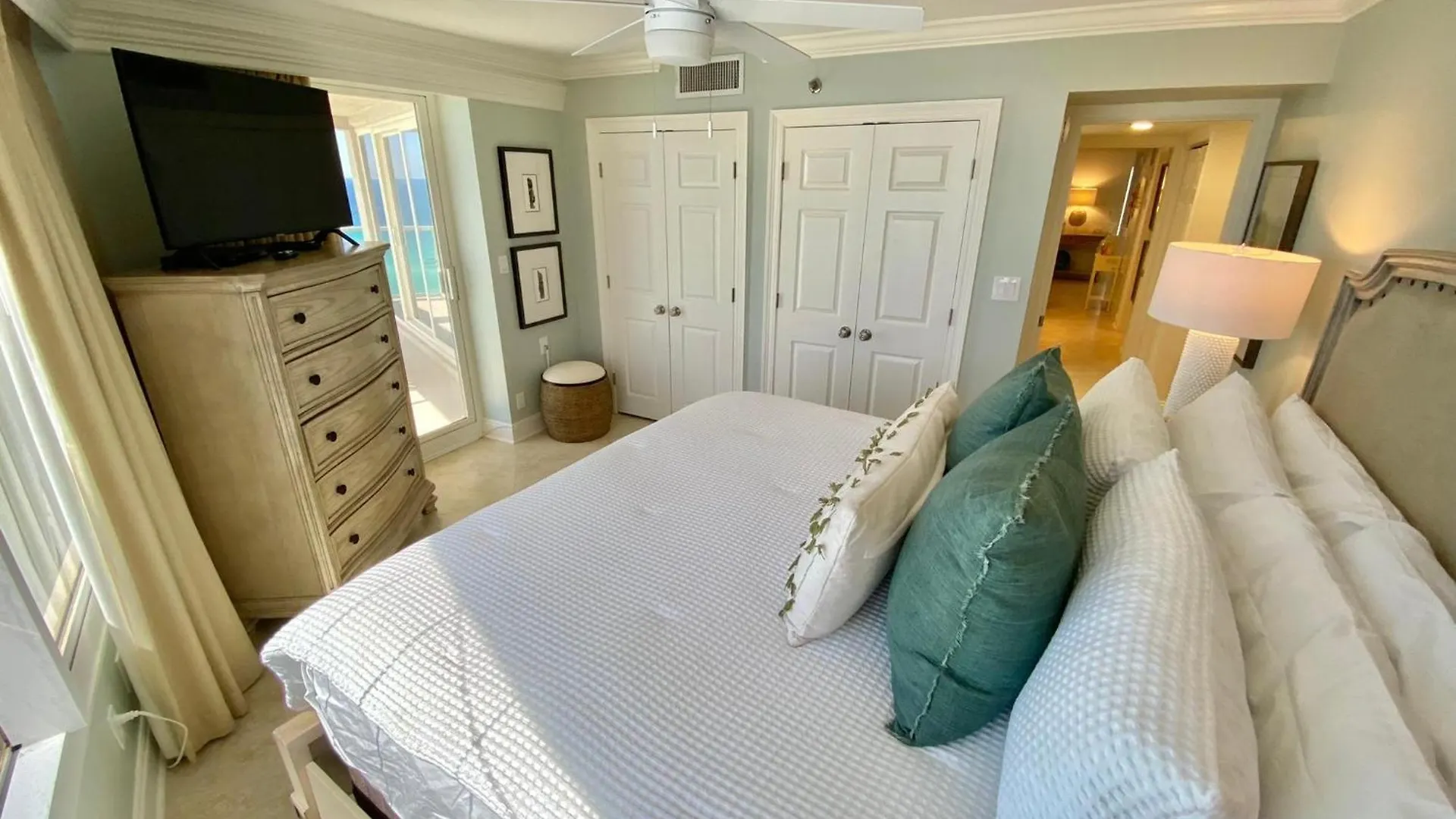 4349 Beachside Two Destin 0*,