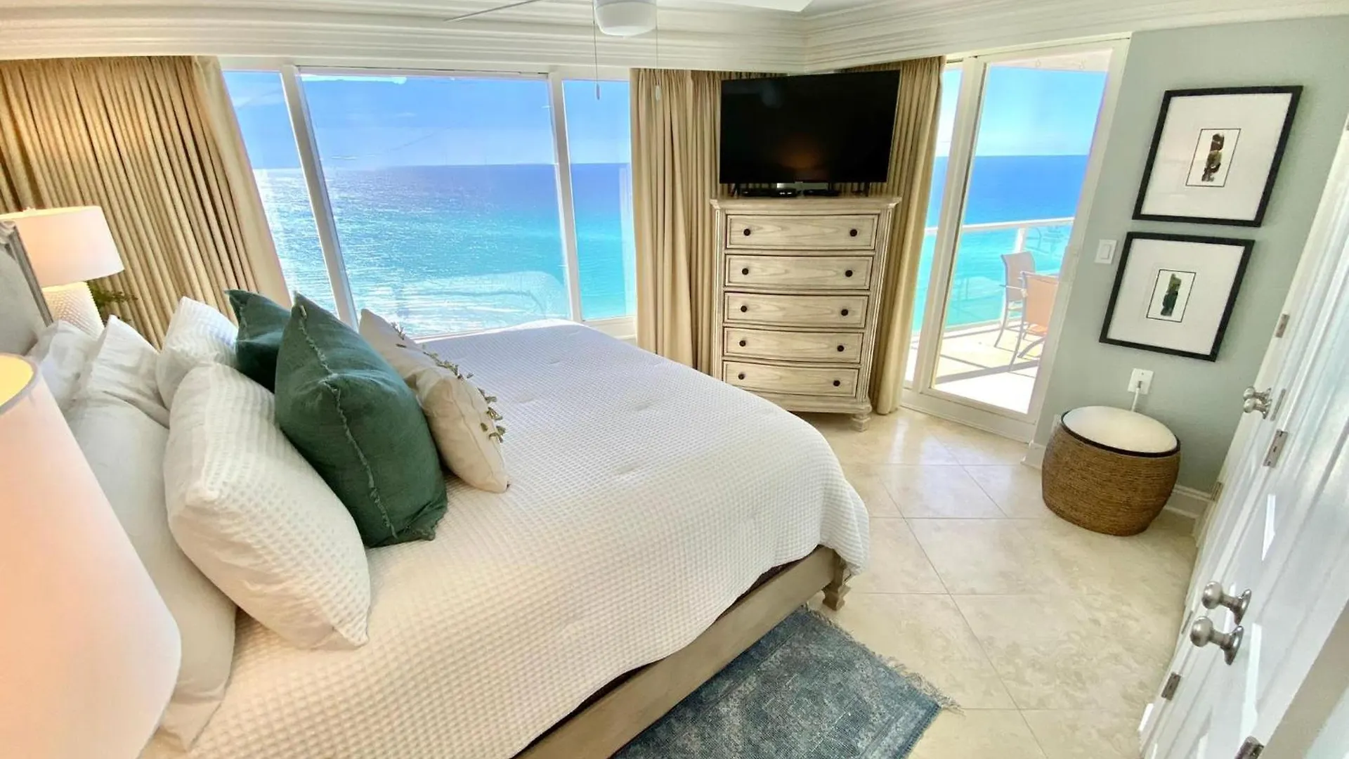 4349 Beachside Two Destin Holiday home