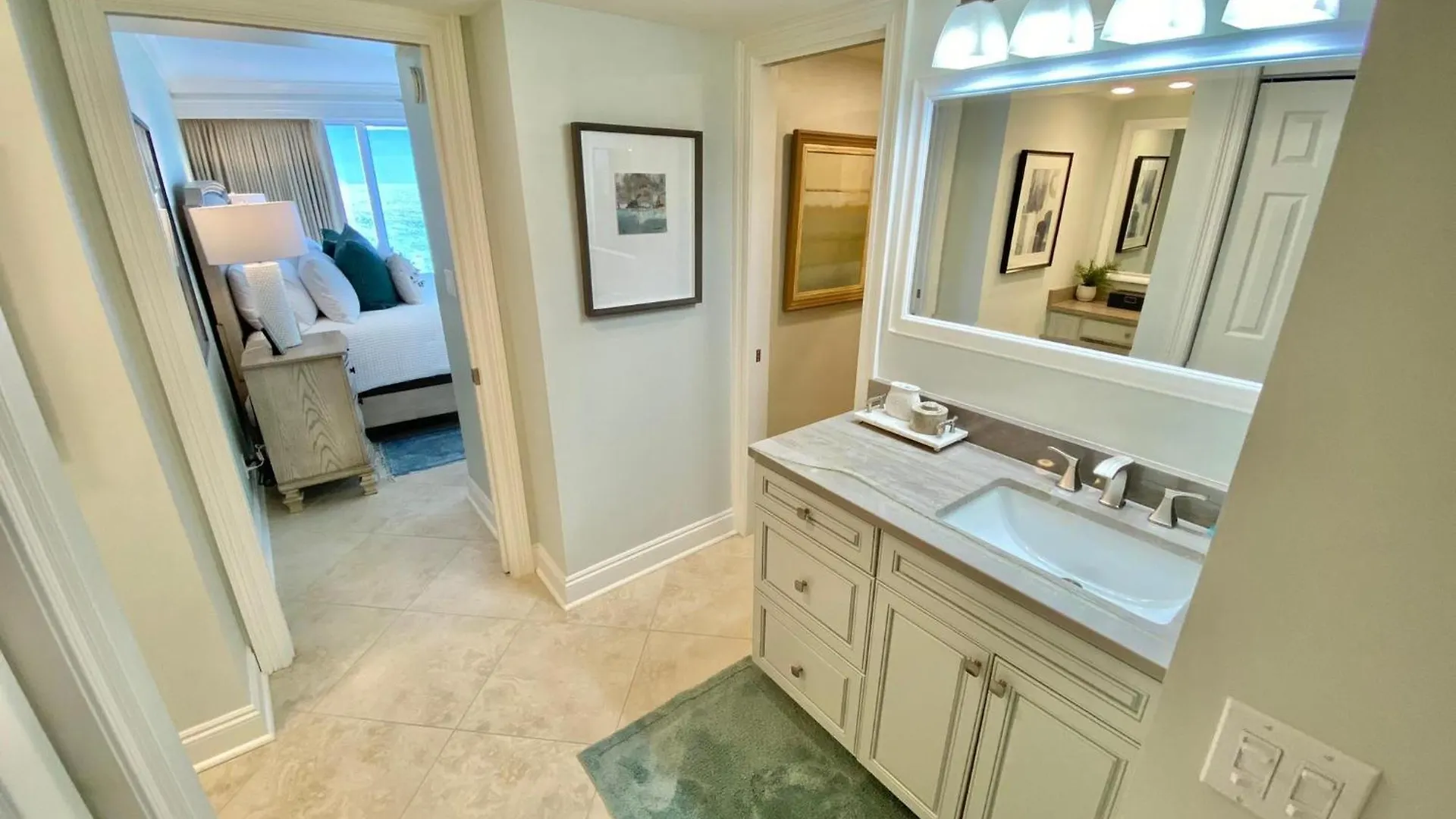 4349 Beachside Two Destin Holiday home
